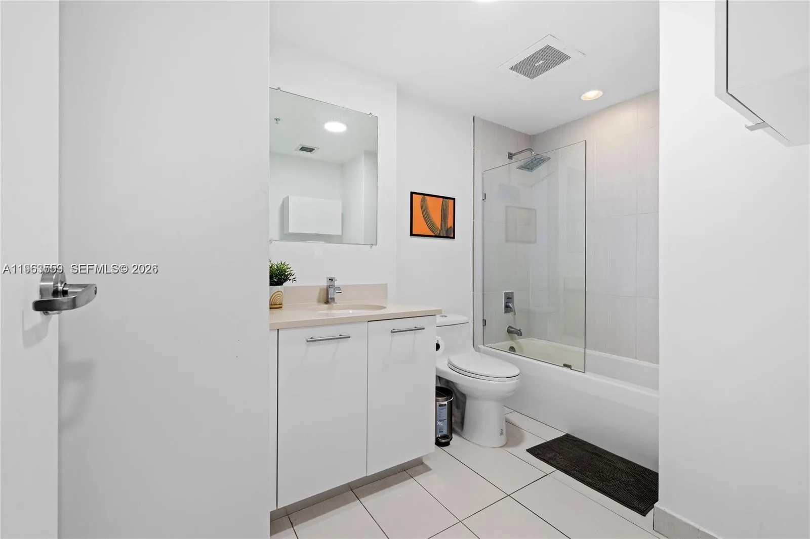 3250 NE 1st Ave # 1113, Miami, FL 33137 photo 11