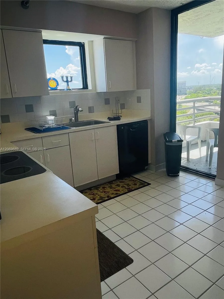 3300 NE 191st St # 1101, Aventura, FL 33180 photo 11