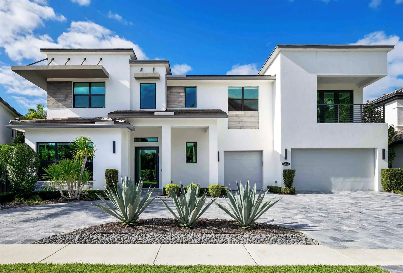 17558 Cadena Drive, Boca Raton, FL 33496
