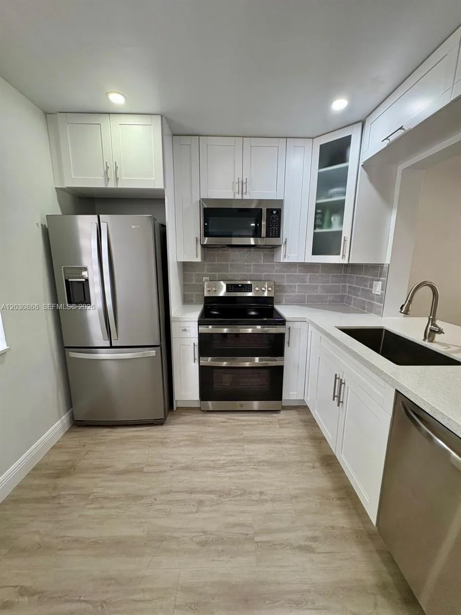 8750 Royal Palm Blvd # 208-3, Coral Springs, FL 33065 photo 2