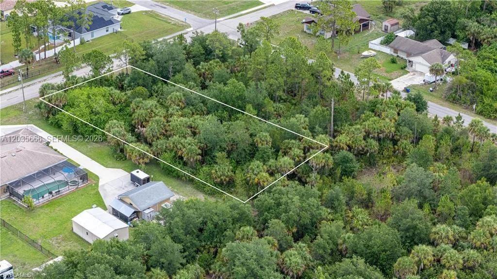 104 E 6Th St, Lehigh Acres, FL 33972 photo 3
