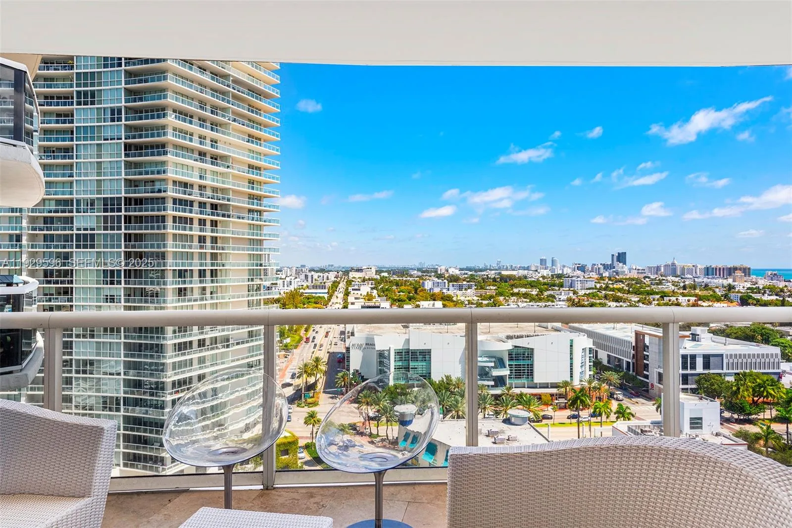 400 Alton Rd # 1805, Miami Beach, FL 33139