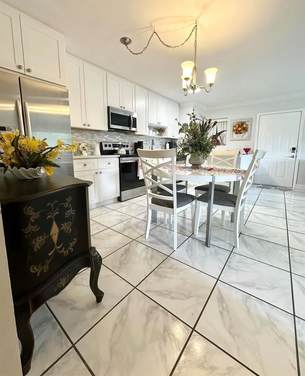 588 Trace Circle # 211, Deerfield Beach, FL 33441 photo 9