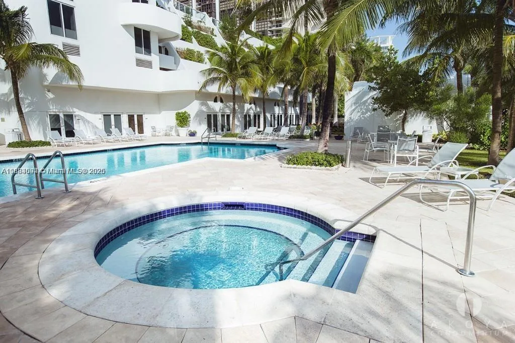 6365 Collins Ave # 4204, Miami Beach, FL 33141 photo 10