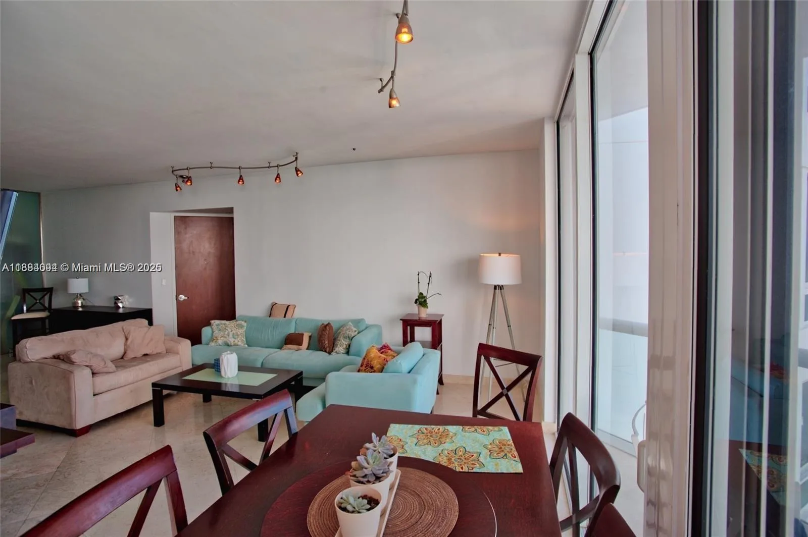 6365 Collins Ave # 4204, Miami Beach, FL 33141 photo 4