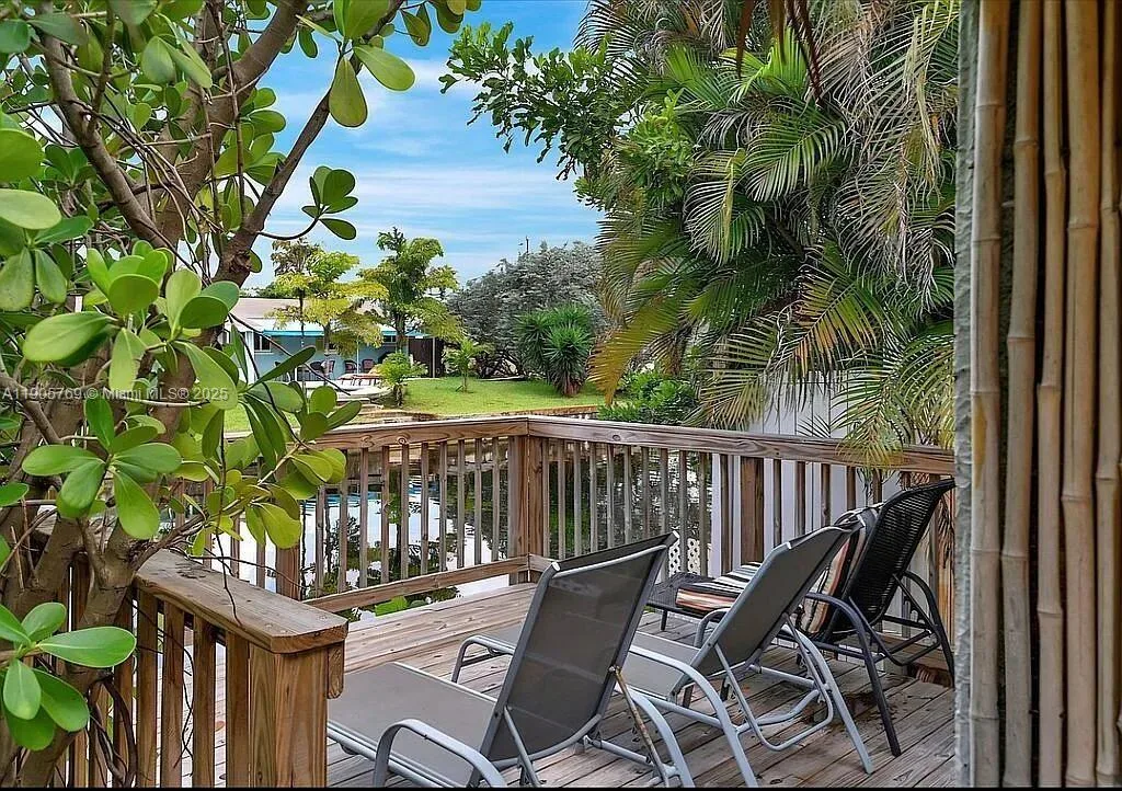 4521 NE 15th Ter, Oakland Park, FL 33334 photo 12