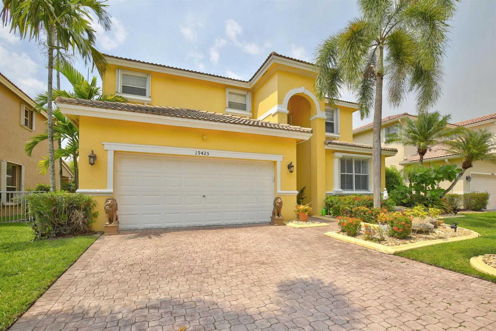 19425 SW 15th Street, Pembroke Pines, FL 33029