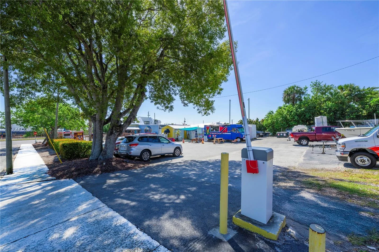 927 N Us Highway 1, Fort Pierce, FL 34950 photo 11