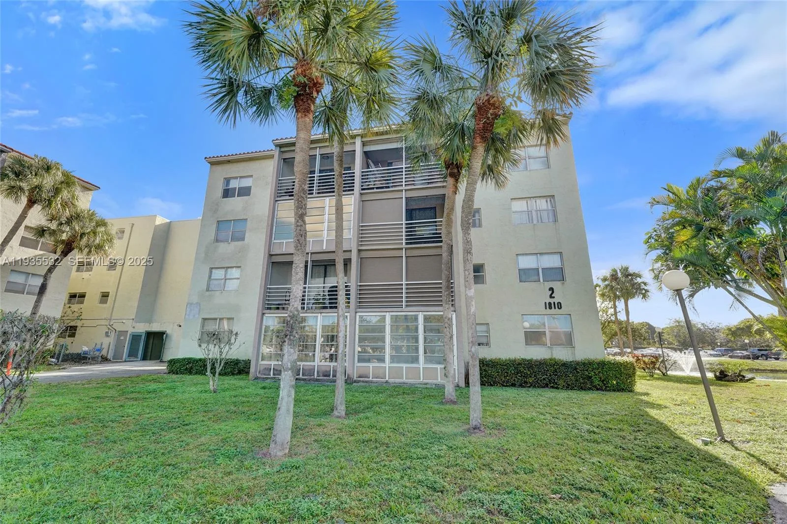 1810 SW 81st Ave # 2108, North Lauderdale, FL 33068
