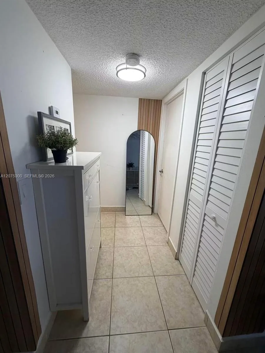 200 Leslie Dr # 427, Hallandale Beach, FL 33009 photo 4