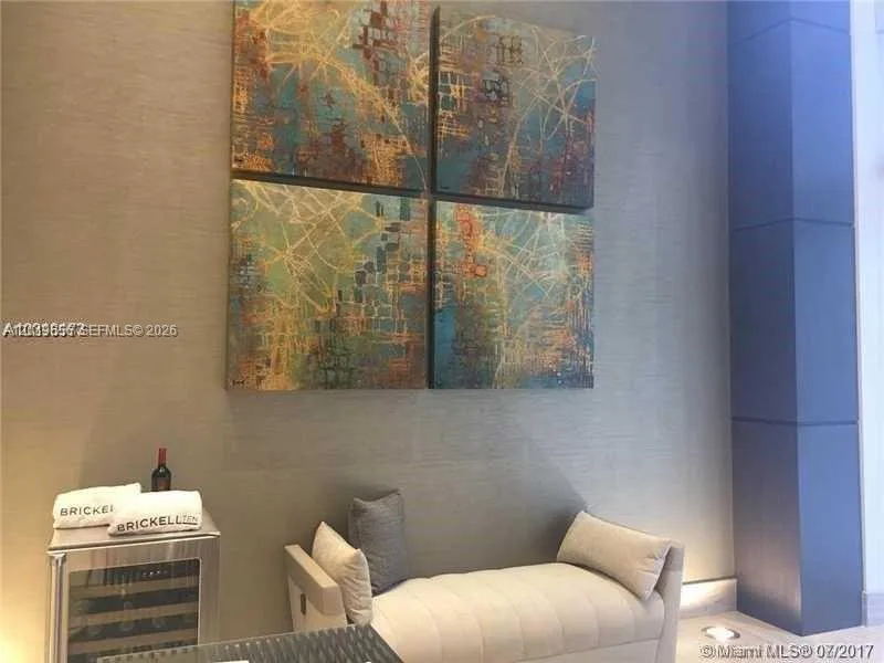 1010 SW 2nd Ave # 1105, Miami, FL 33130 photo 9