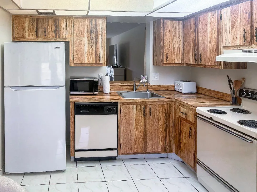 7561 NW 1st Street # 207, Margate, FL 33063