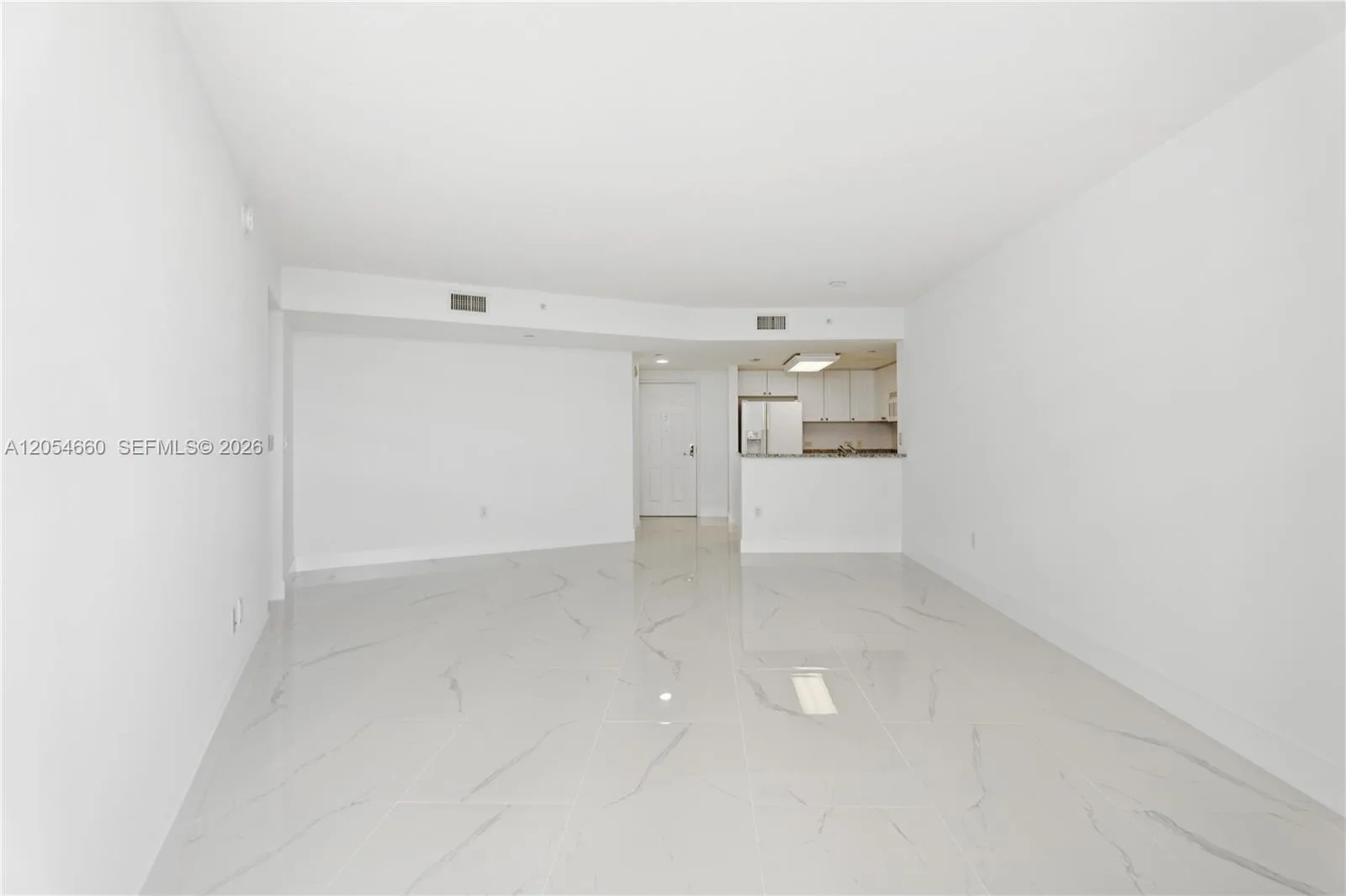 19501 W COUNTRY CLUB DR # 2506, Aventura, FL 33180 photo 4