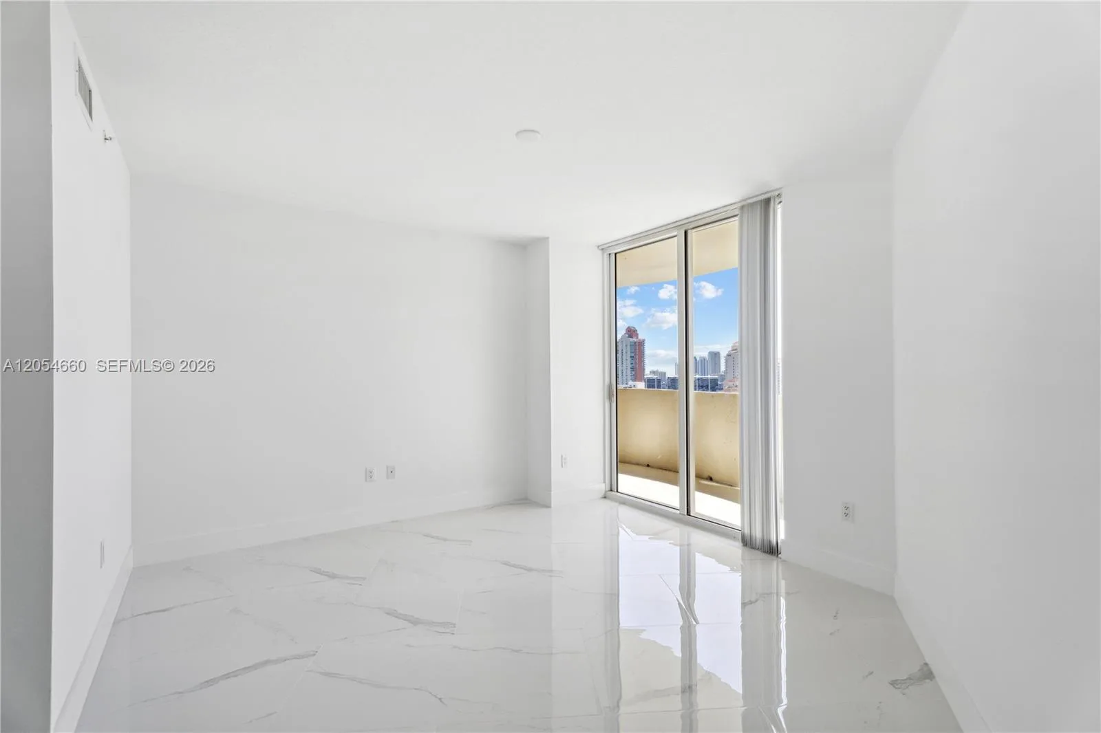 19501 W COUNTRY CLUB DR # 2506, Aventura, FL 33180 photo 7