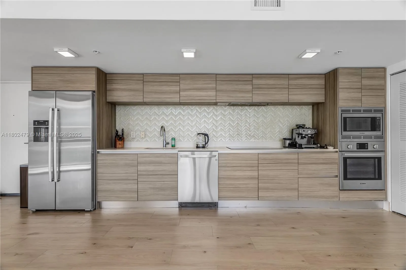 6620 Indian Creek Dr # 619, Miami Beach, FL 33141 photo 8