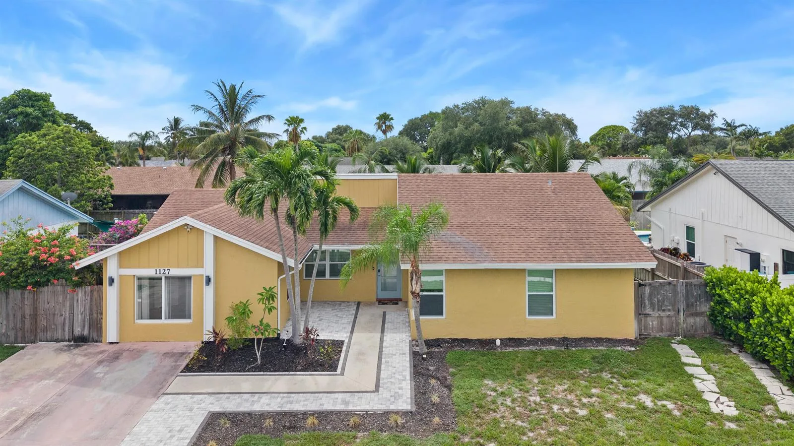 1127 NW 9th Street, Boynton Beach, FL 33426