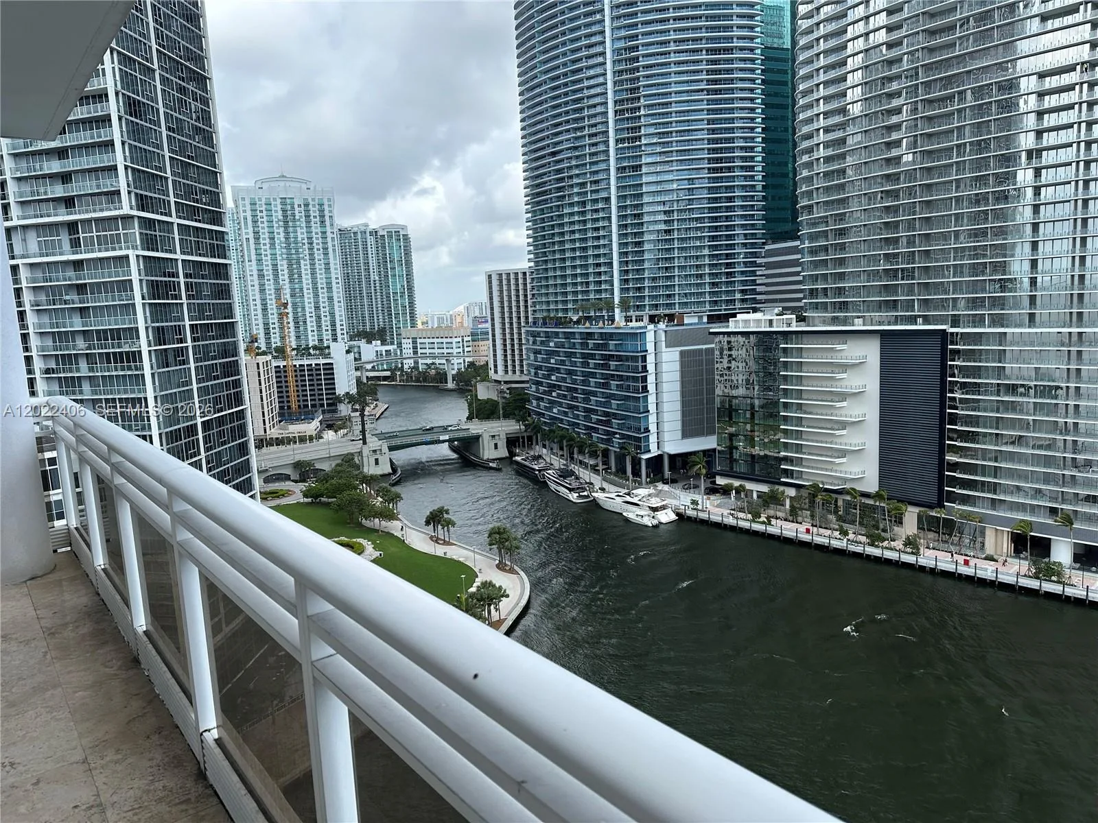 901 Brickell Key Blvd # 2005, Miami, FL 33131