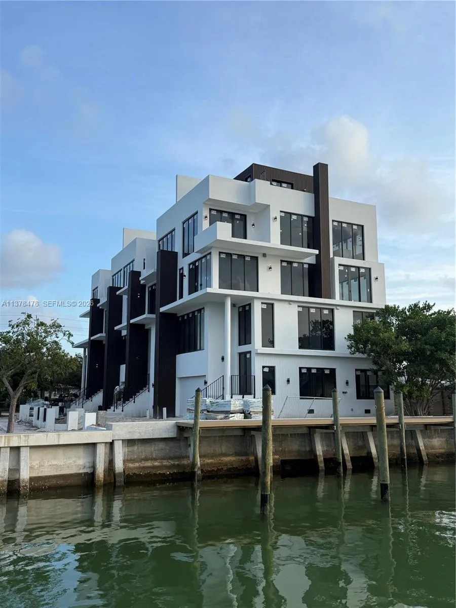 7300 Trouville Esplanade # 3, Miami Beach, FL 33141 photo 2