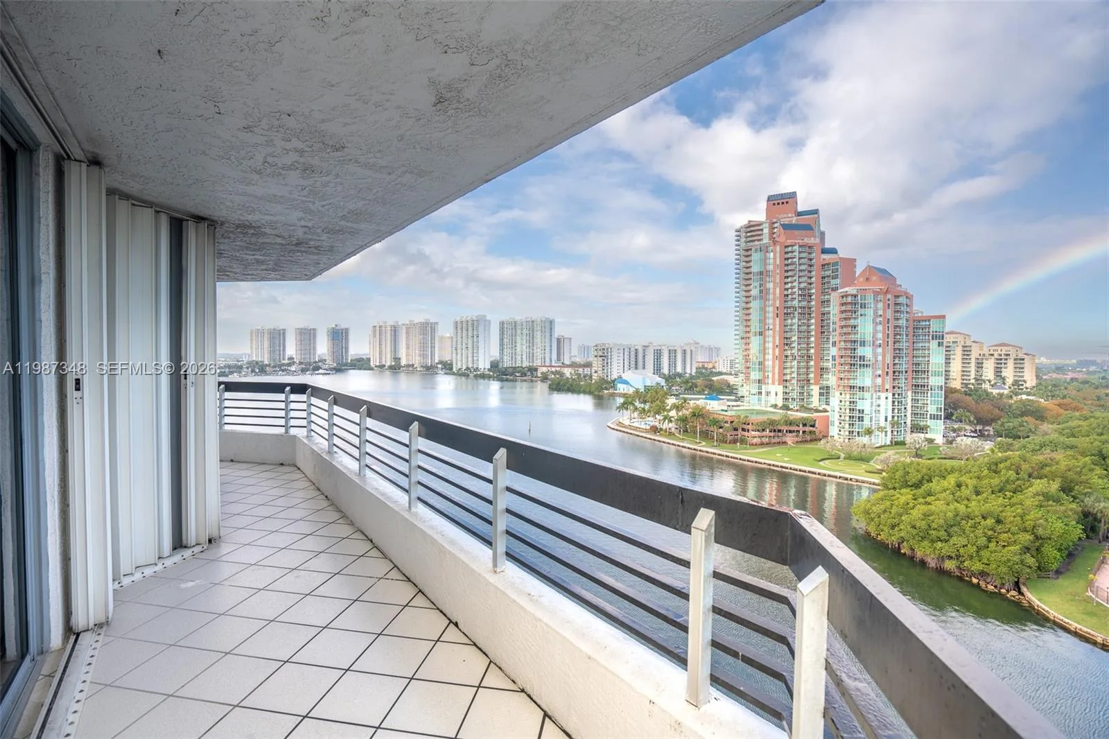 3530 Mystic Pointe Dr # 1401, Aventura, FL 33180 photo 5