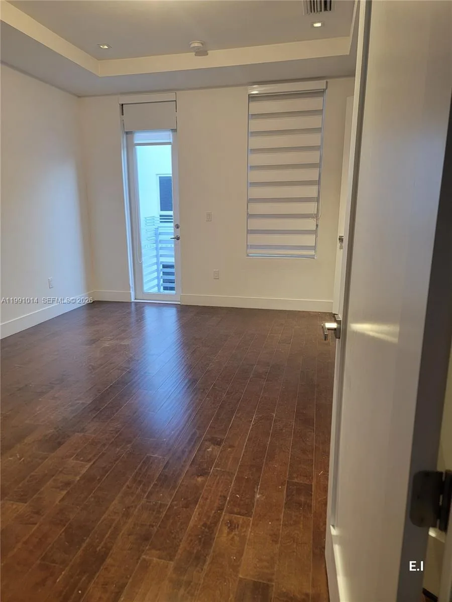 9133 NW 33rd St, Doral, FL 33172 photo 7