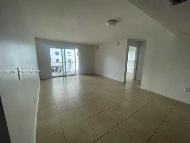 6315 SW 8th St # 401, Miami, FL 33144 photo 7