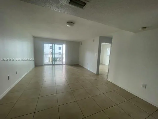 6315 SW 8th St # 401, Miami, FL 33144 photo 8