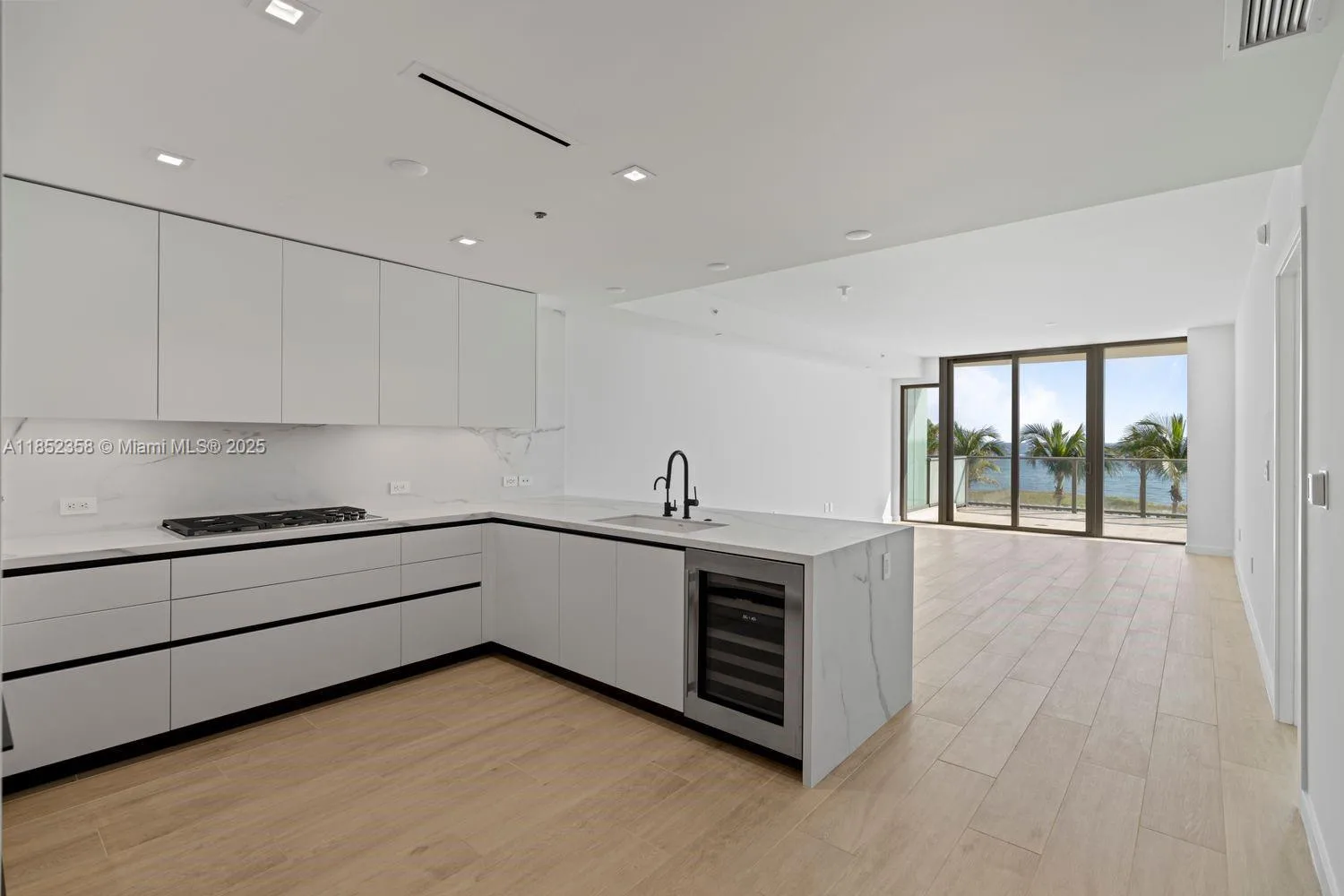 1116 N Ocean Blvd # 304, Pompano Beach, FL 33062 photo 7