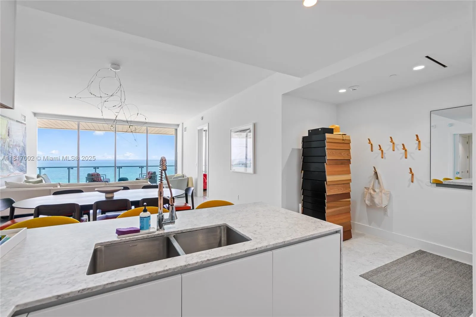 5775 Collins Ave # 1602, Miami Beach, FL 33140 photo 10
