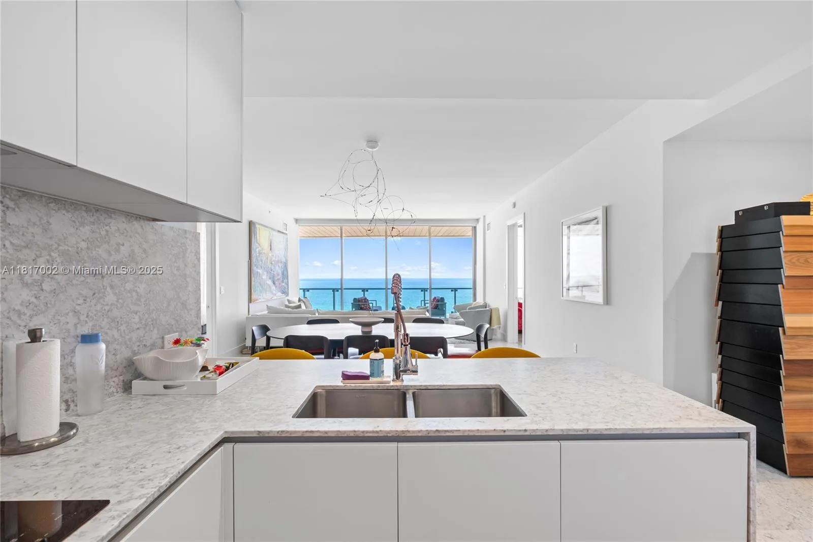 5775 Collins Ave # 1602, Miami Beach, FL 33140 photo 9