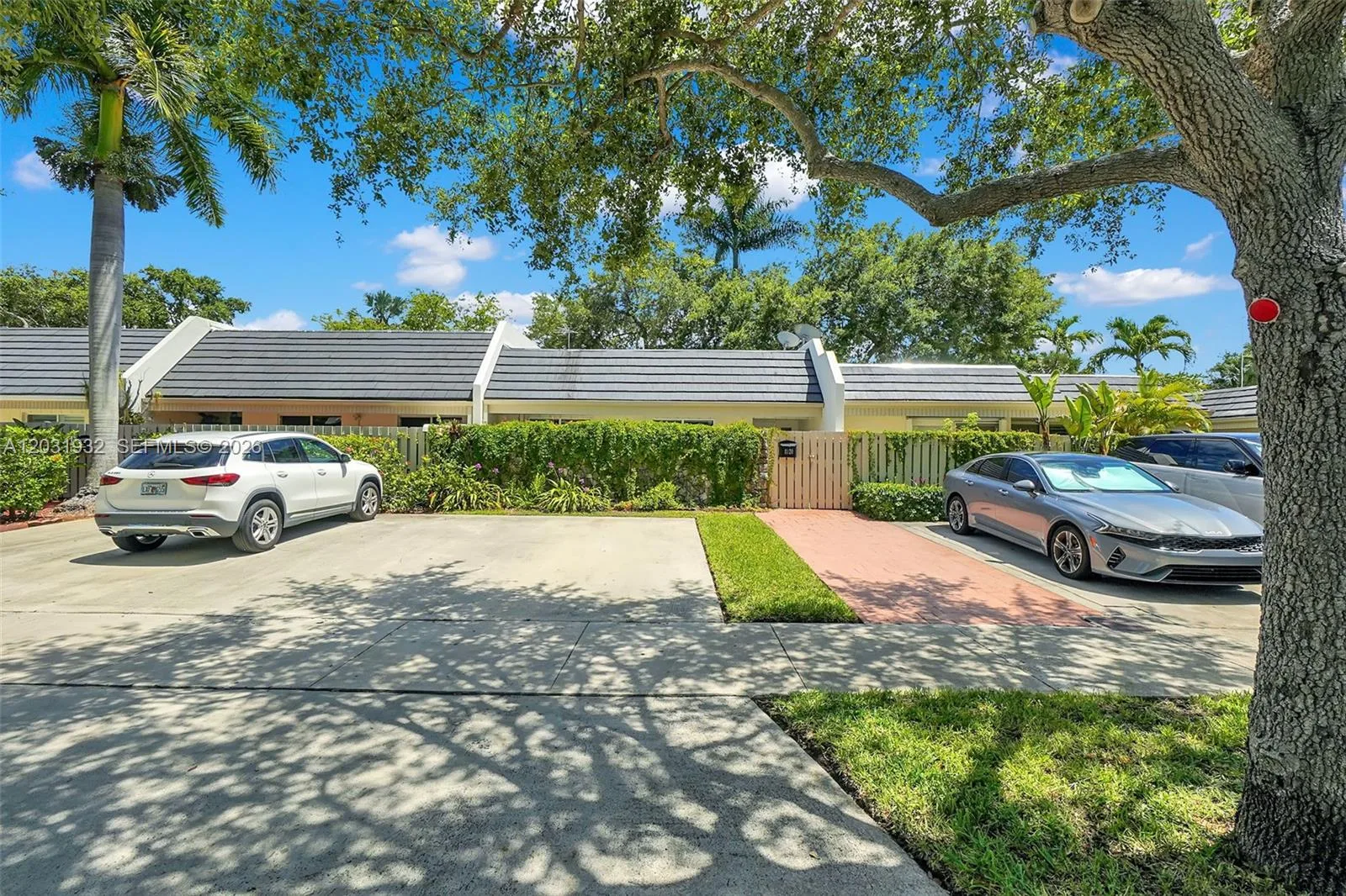 8120 SW 83rd St, Miami, FL 33143