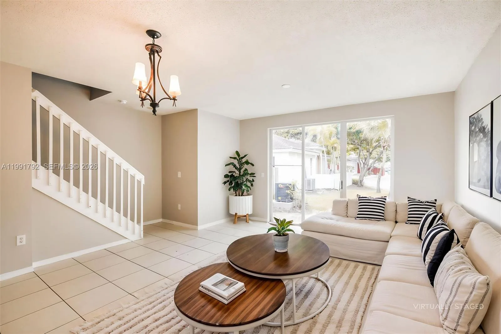 2281 NE 42nd Cir, Homestead, FL 33033 photo 3