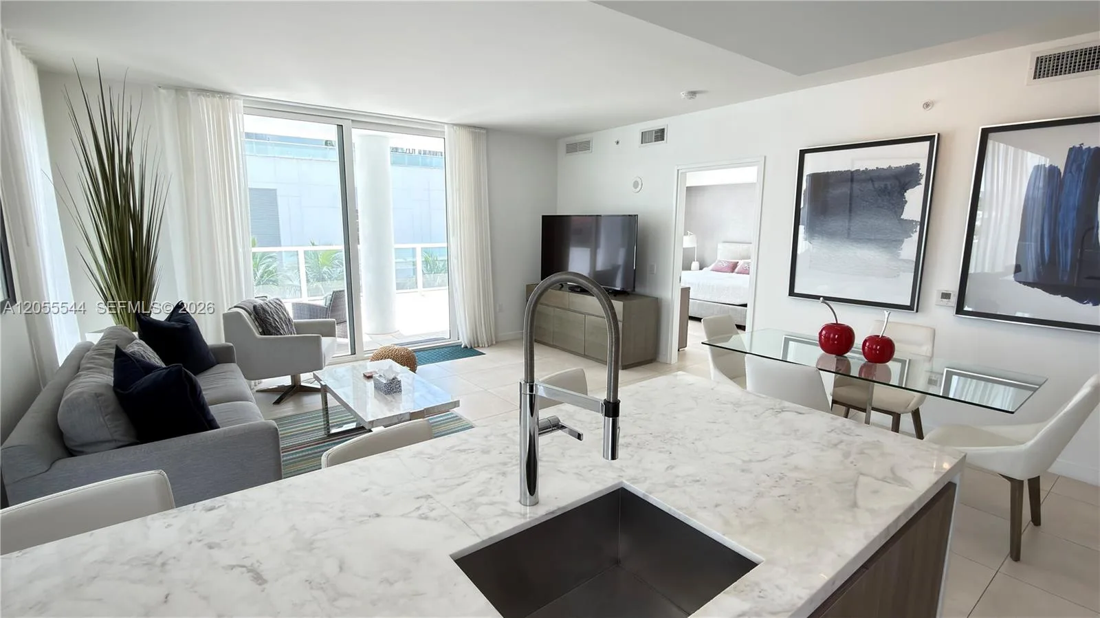 401 N Birch Rd # 415, Fort Lauderdale, FL 33304