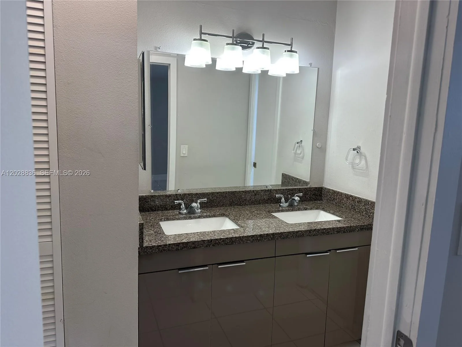 1975 NE 135th St # 3E, North Miami, FL 33181 photo 5