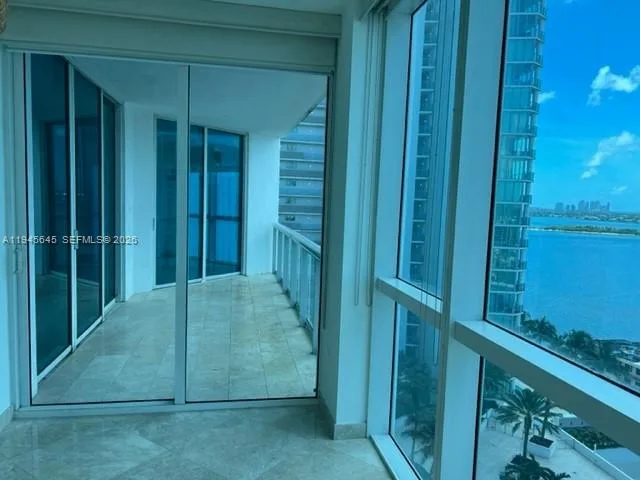 480 NE 30th St # 1803, Miami, FL 33137 photo 3