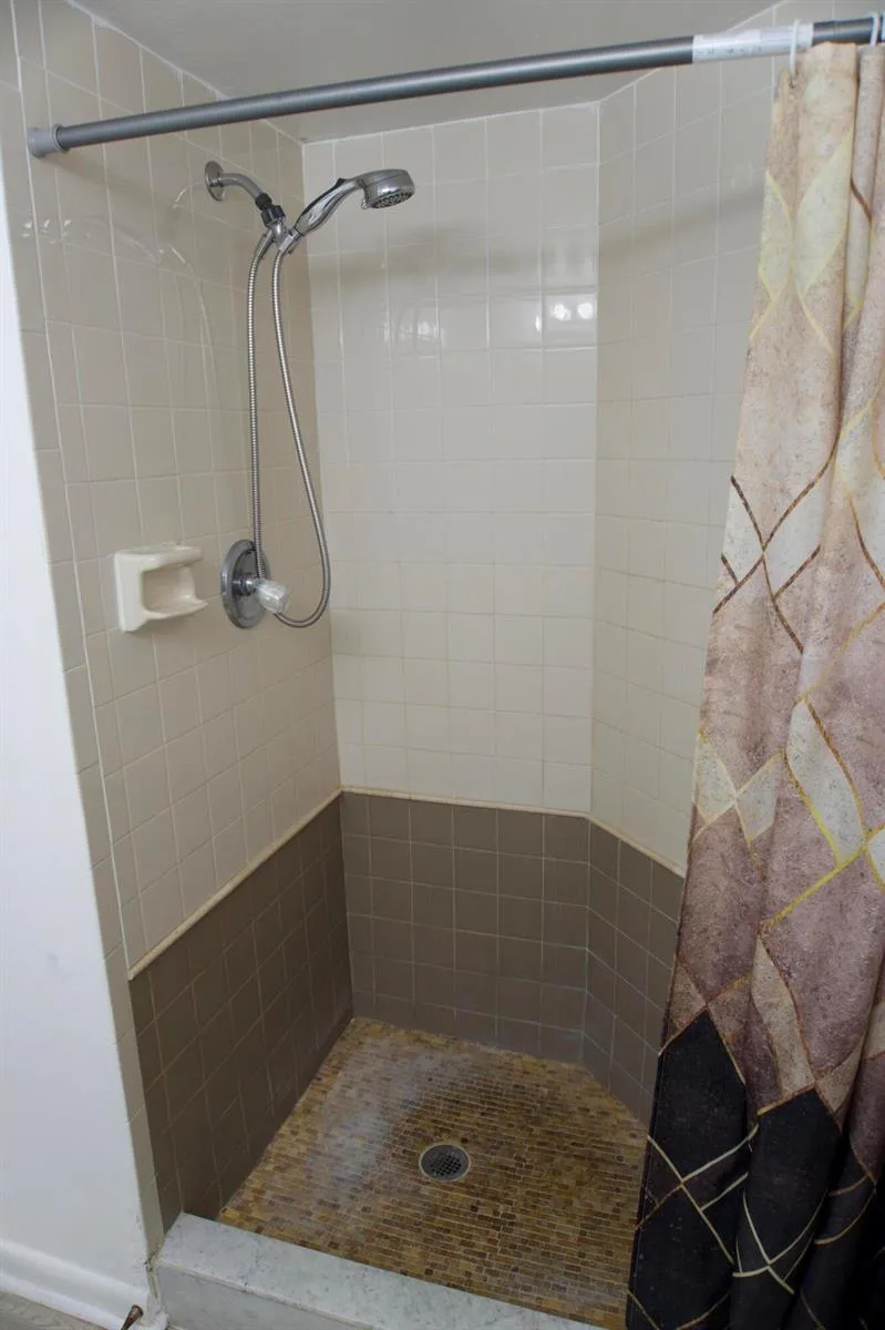 213 Lake Pointe Drive # 211, Oakland Park, FL 33309 photo 13