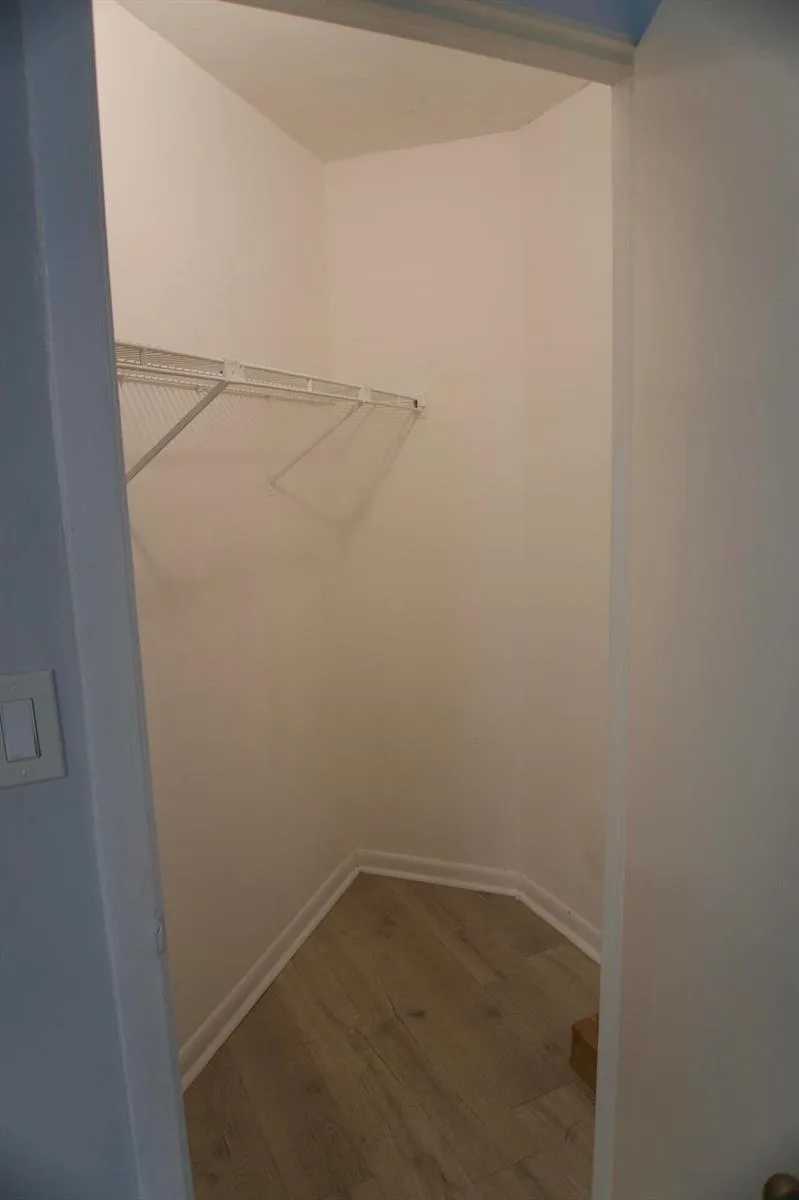 213 Lake Pointe Drive # 211, Oakland Park, FL 33309 photo 7