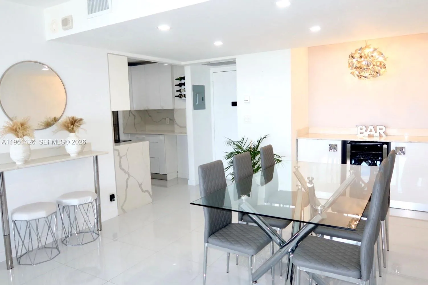 20301 W Country Club Dr # 1422, Aventura, FL 33180