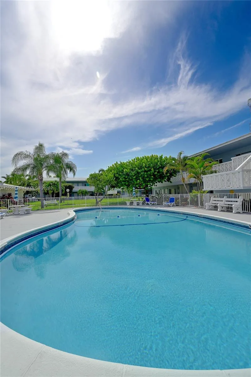 2170 NE 51 CT # B6, Fort Lauderdale, FL 33308 photo 5