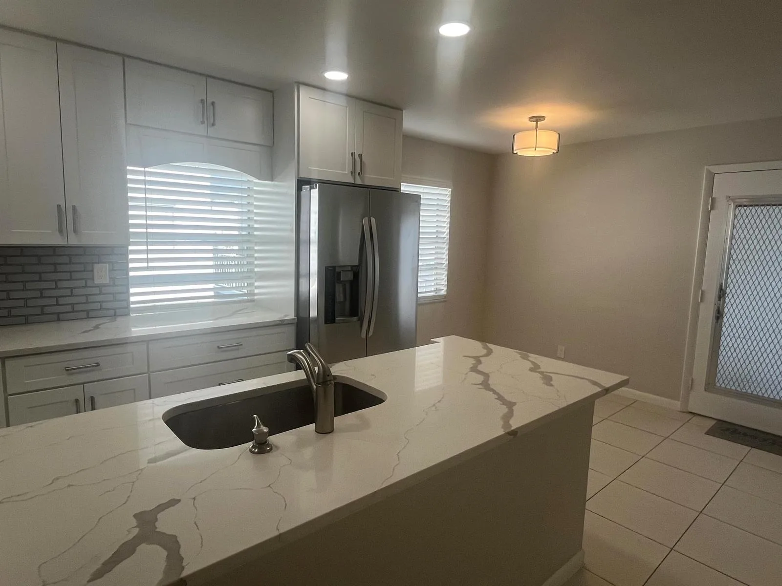 93 Normandy B, Delray Beach, FL 33484 photo 4