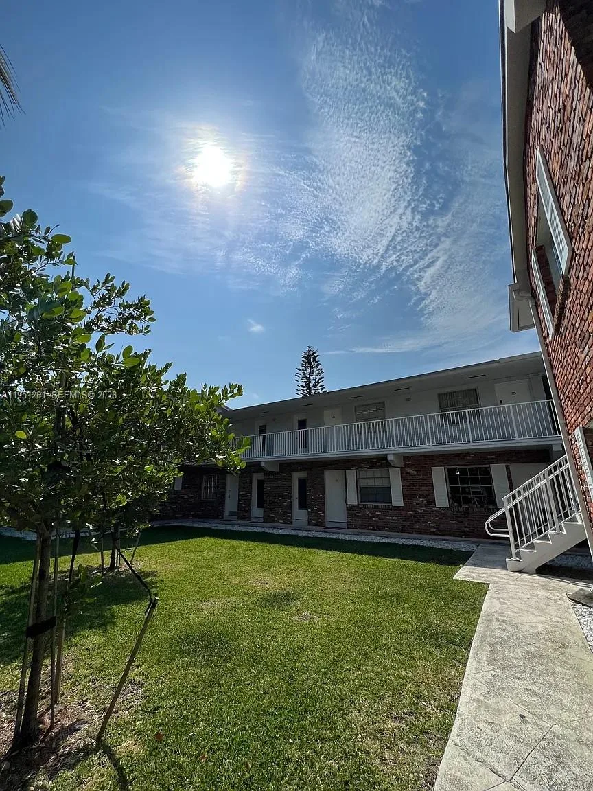 100 Sunrise Dr # 5, Key Biscayne, FL 33149 photo 2