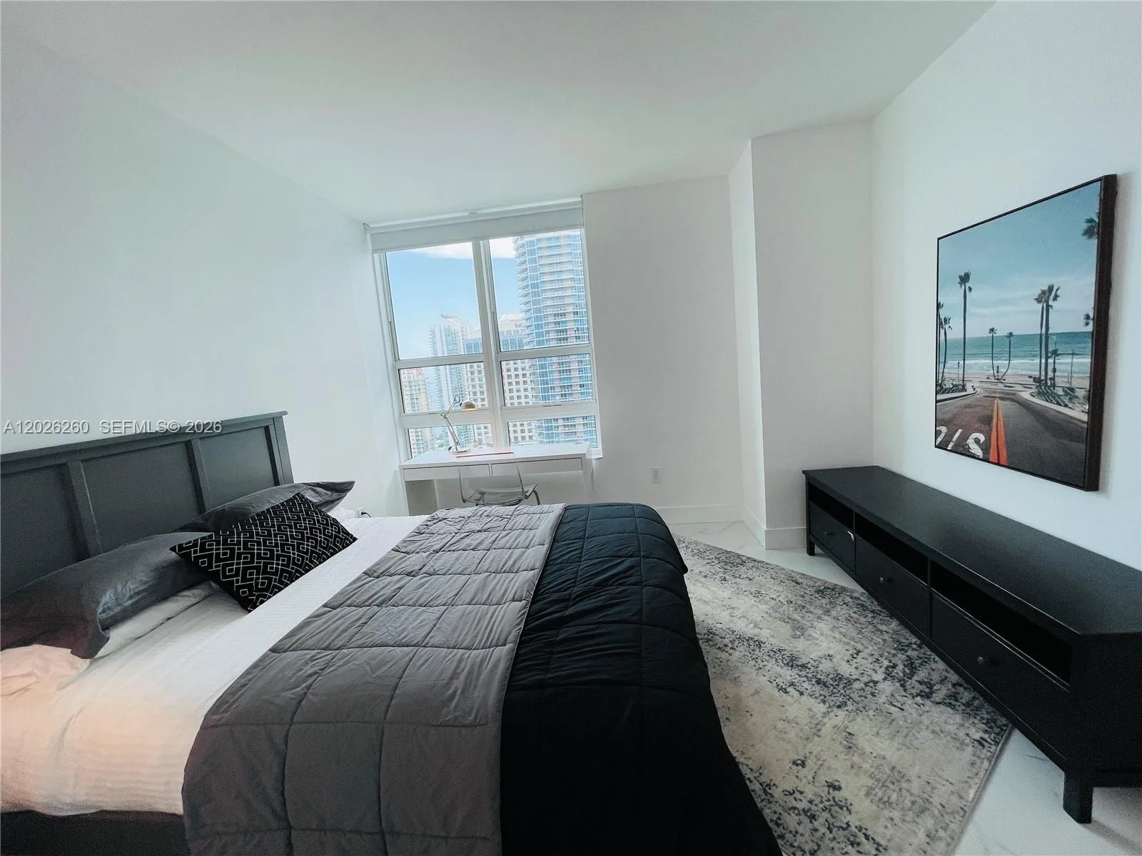 950 Brickell Bay Dr # 3207, Miami, FL 33131 photo 12