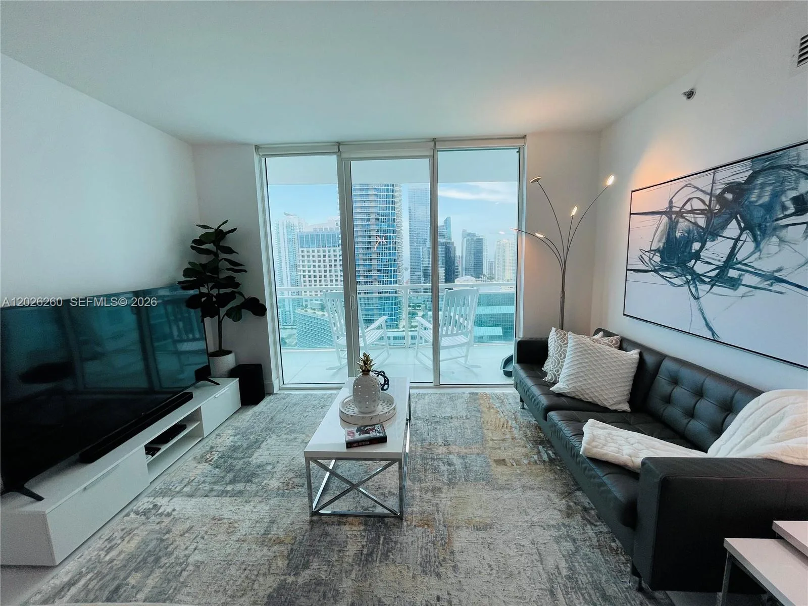 950 Brickell Bay Dr # 3207, Miami, FL 33131 photo 2