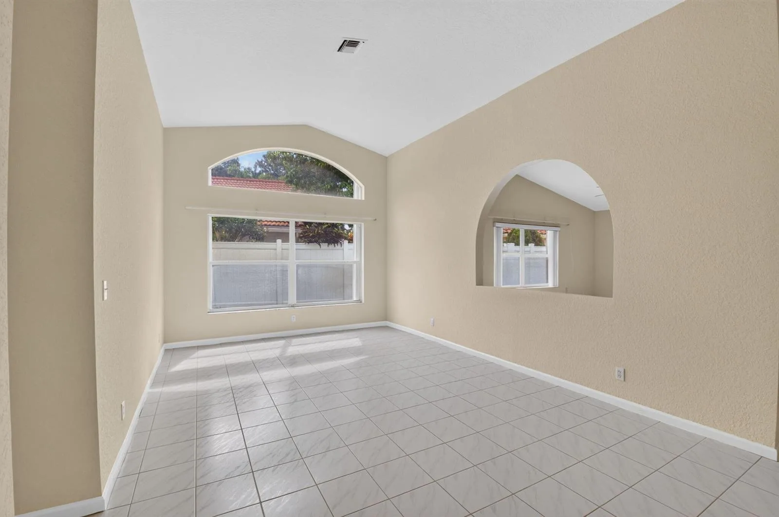 1165 Sea Grape Circle, Delray Beach, FL 33445 photo 4