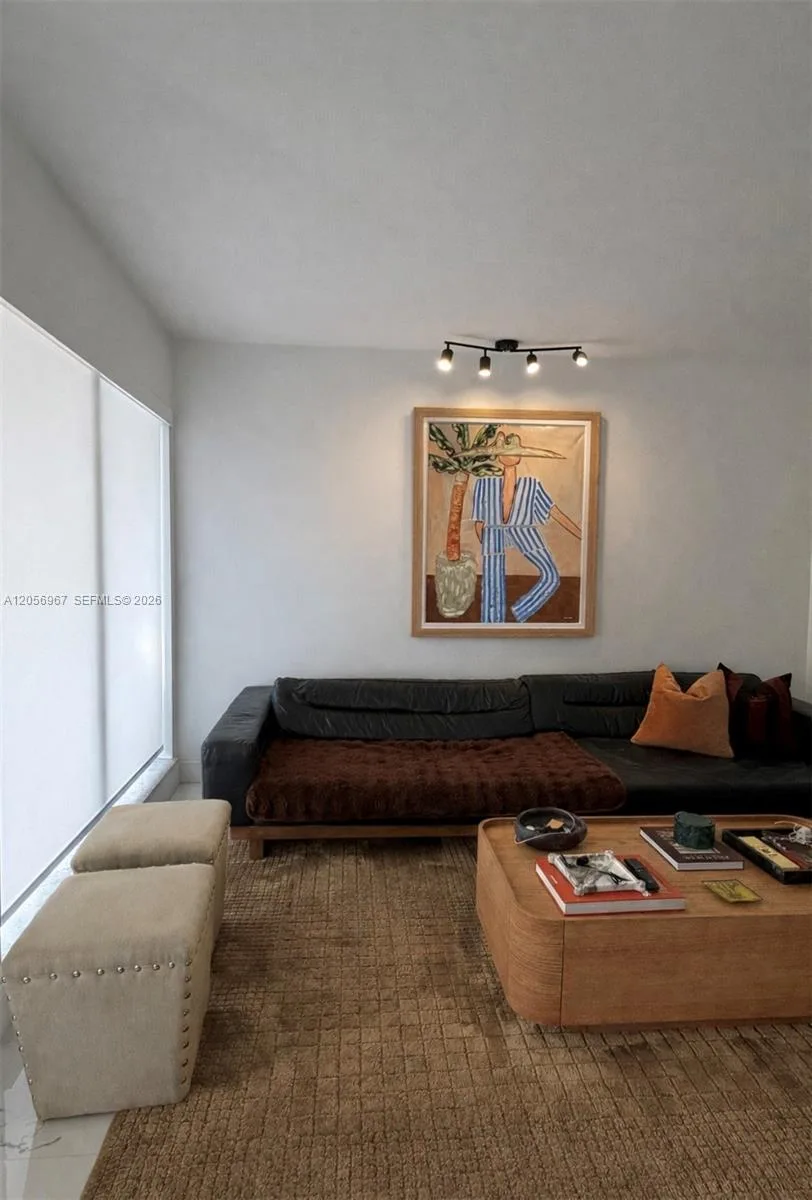 3607 SW 17th St # 3607, Miami, FL 33145 photo 2
