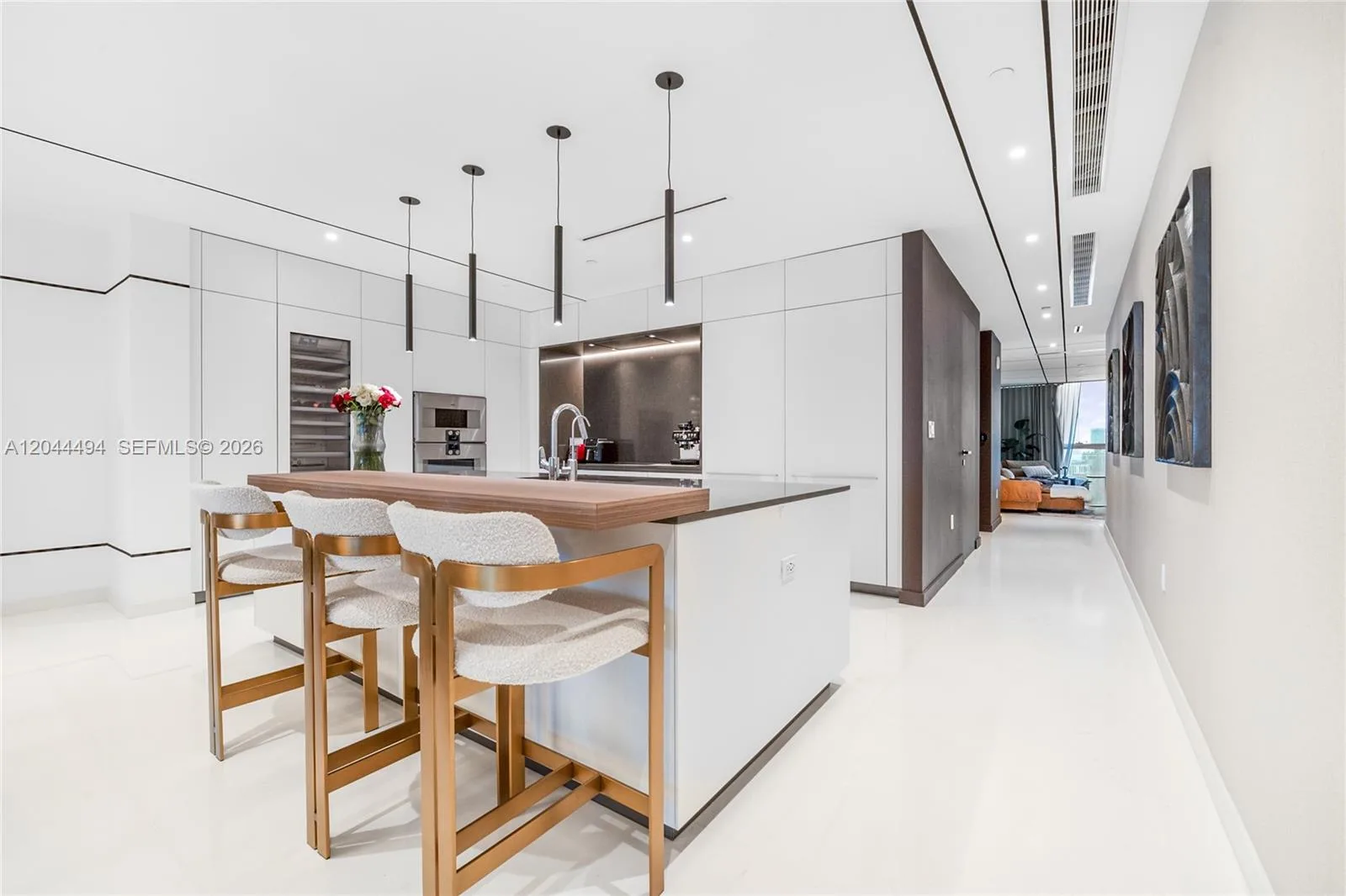 300 Biscayne Blvd Way # 5104, Miami, FL 33131 photo 12