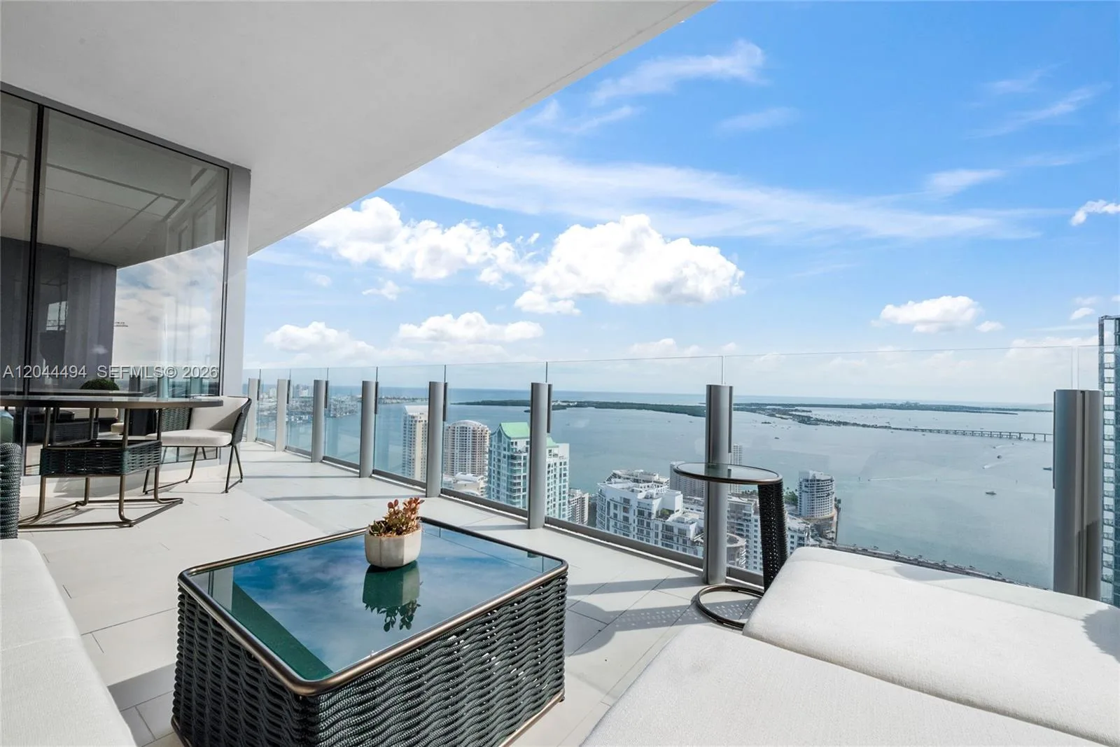 300 Biscayne Blvd Way # 5104, Miami, FL 33131 photo 8