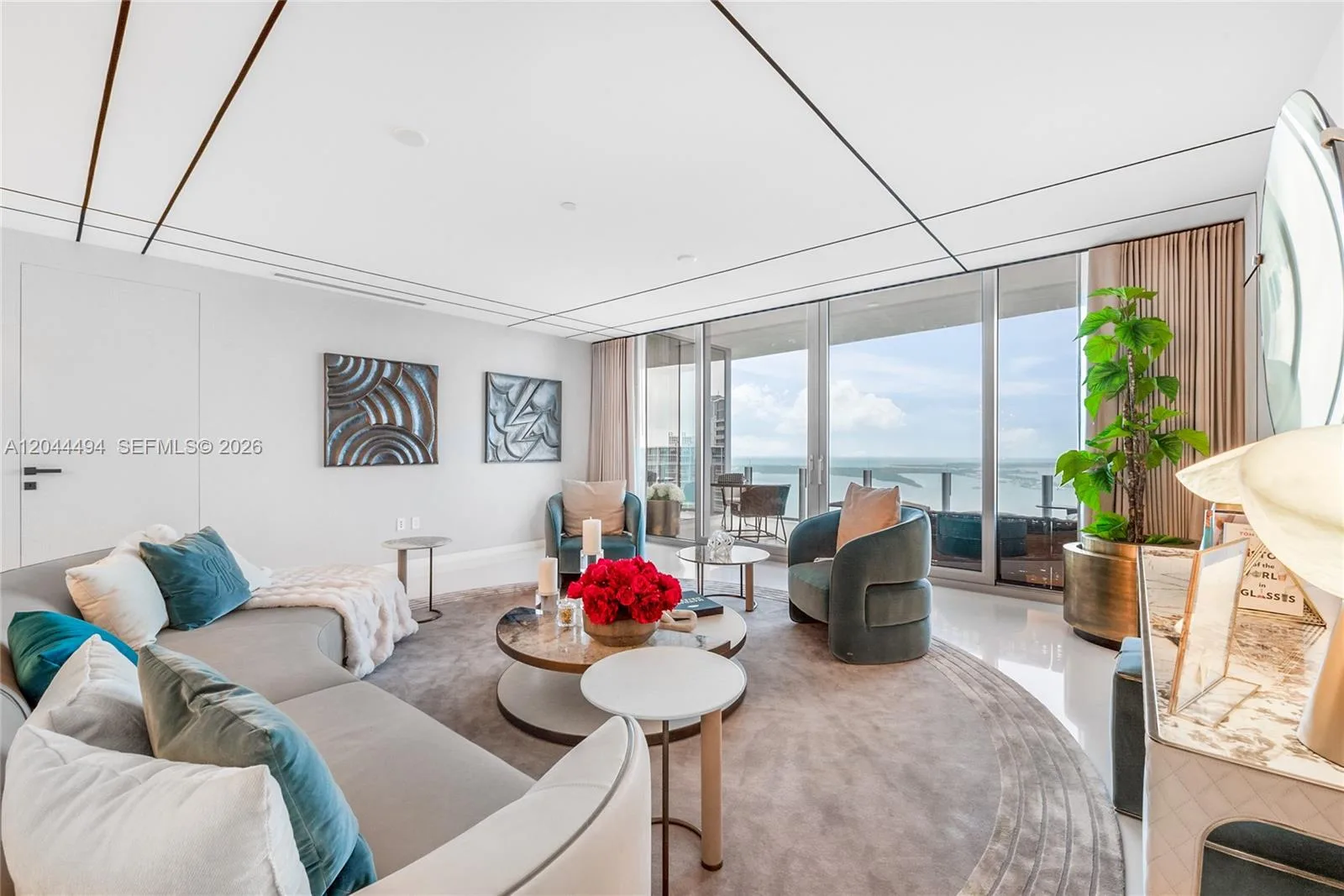 300 Biscayne Blvd Way # 5104, Miami, FL 33131 photo 9