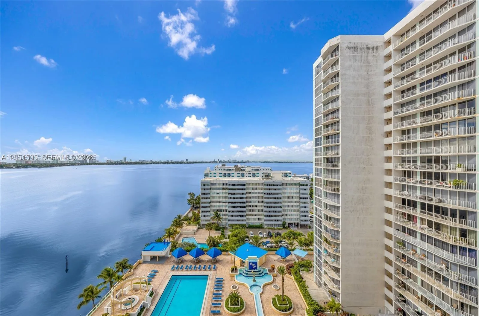 7601 E Treasure Dr # 1722, North Bay Village, FL 33141