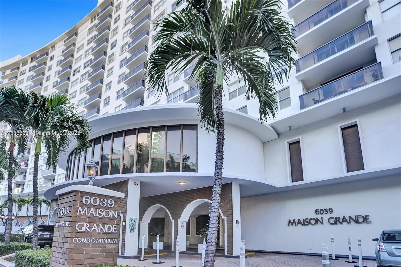 6039 Collins Ave # 307, Miami Beach, FL 33140