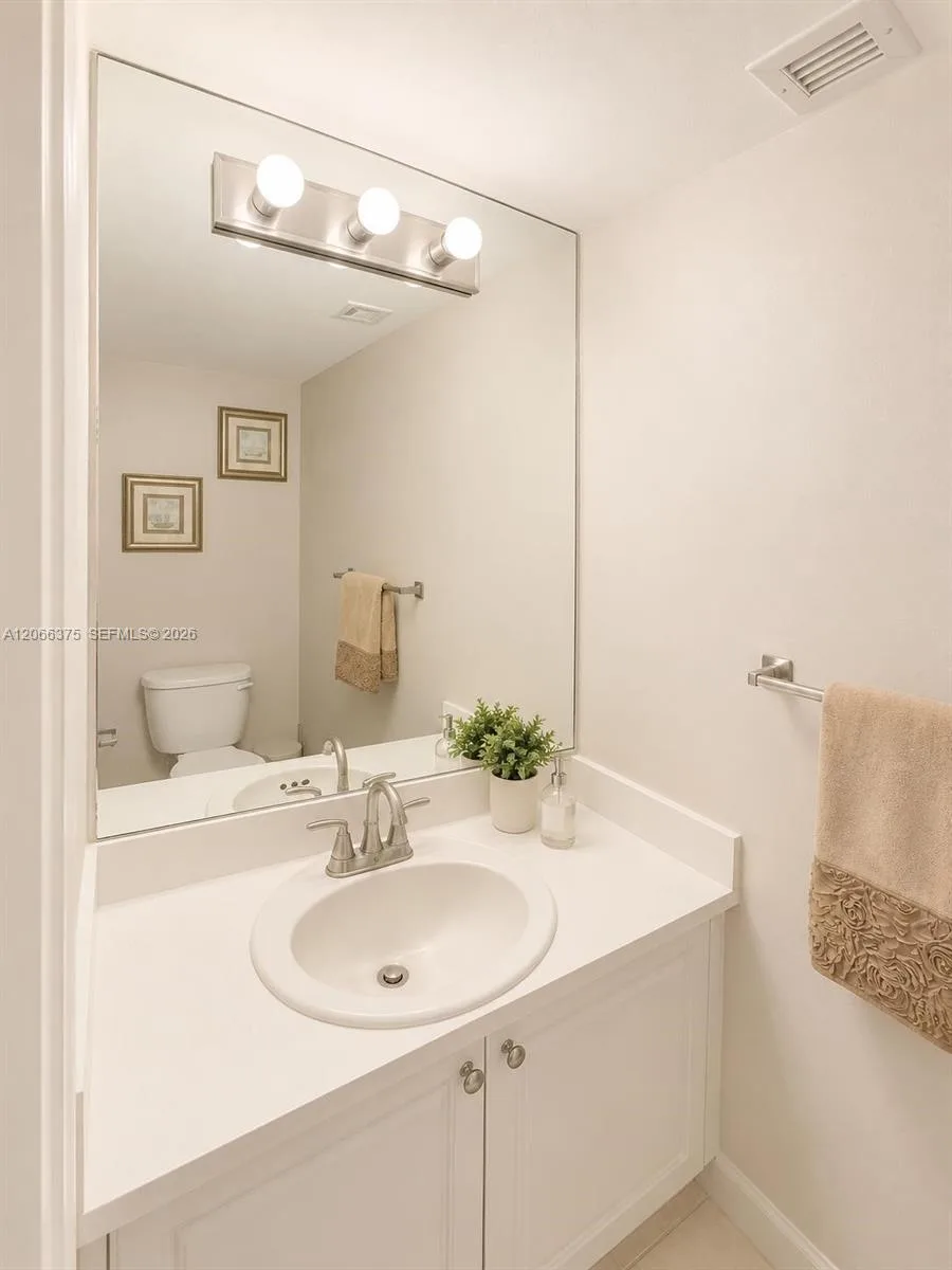 200 Leslie Dr # 727, Hallandale Beach, FL 33009 photo 12